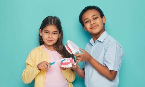 Four Ways to Help Kids Enjoy Brushing Their Teeth